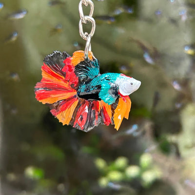 Betta Fish Keychain — Multicolor Halfmoon Resin Charm Accessories accessories
